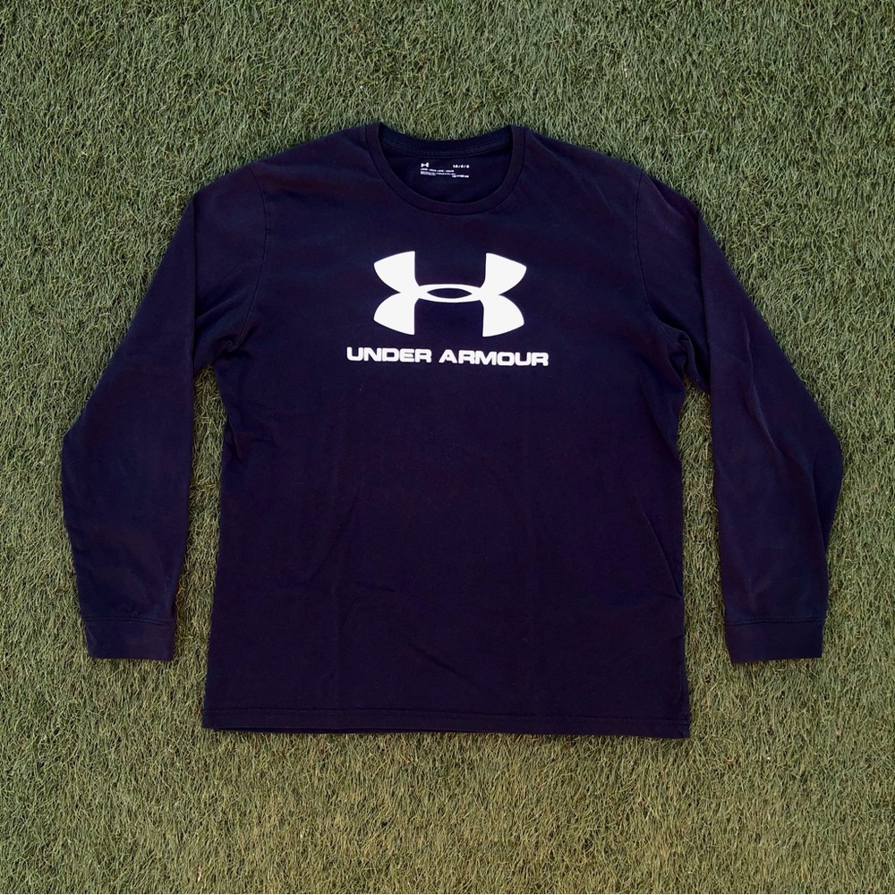 Under armour longsleeve tee shirt